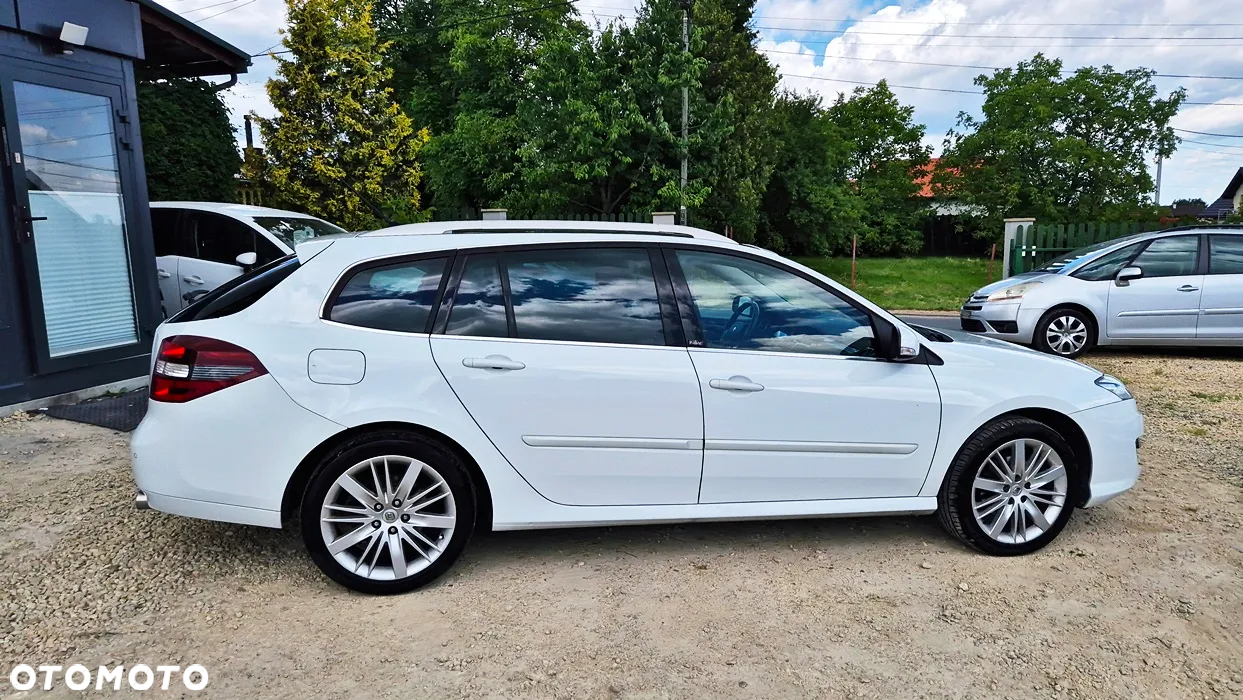 Renault Laguna 2.0 16V Turbo Initiale - 9