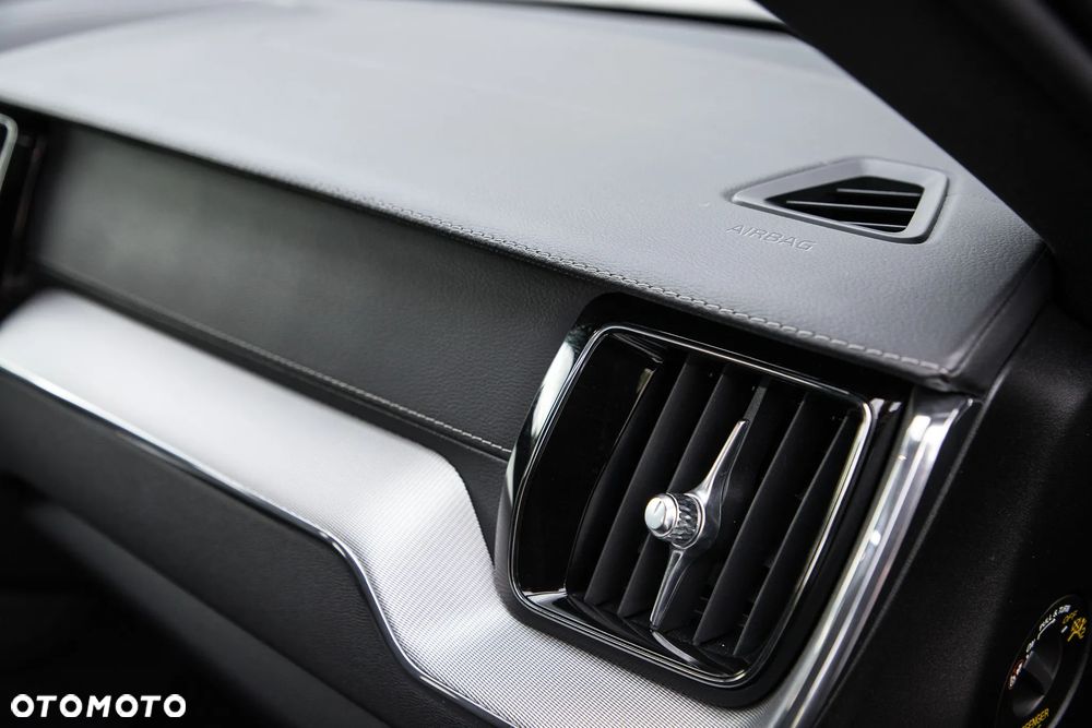 Volvo XC 60 D4 SCR Inscription - 35