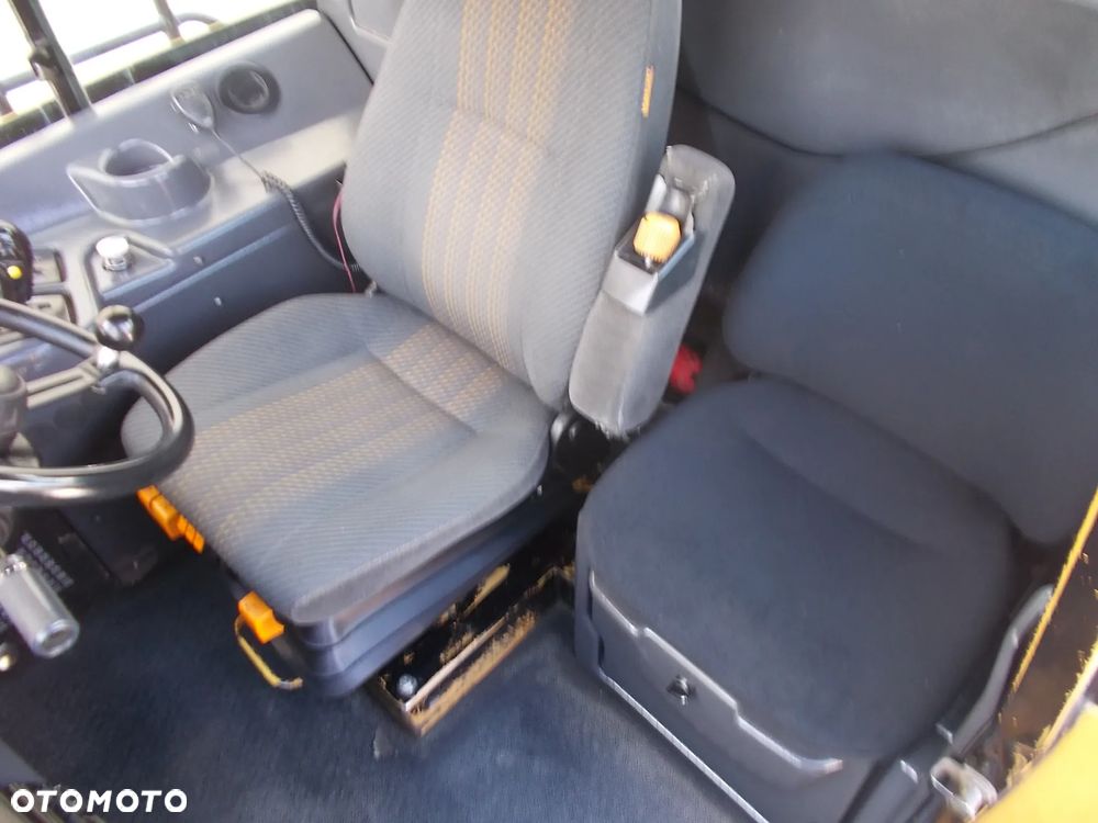 Caterpillar 725 - 24