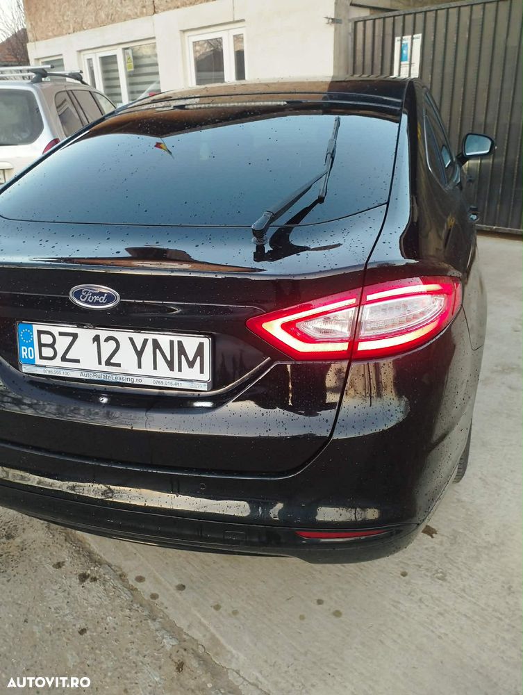 Ford Mondeo 2.0 TDCI Start-Stopp PowerShift-Aut Titanium - 3