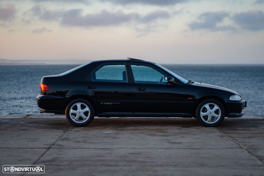 Honda Civic 1.6 VTi - 49
