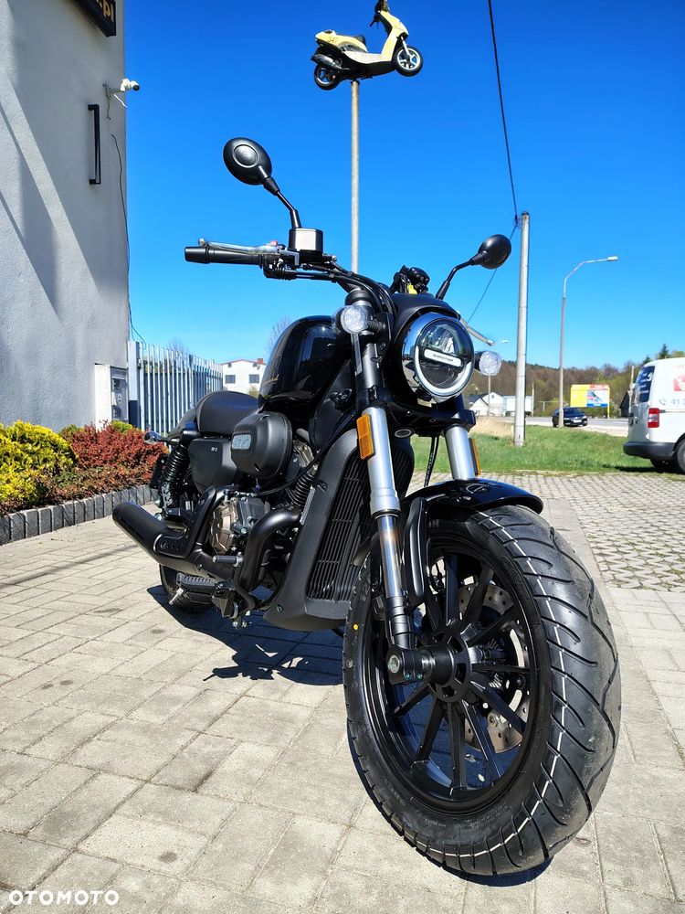 QJMOTOR SRV 125V - 13
