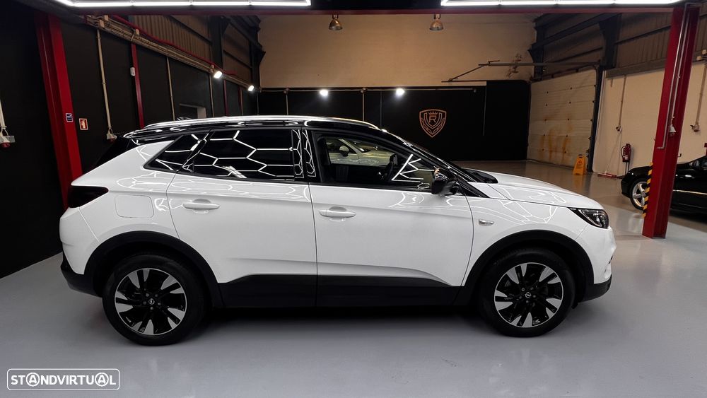 Opel Grandland X - 16