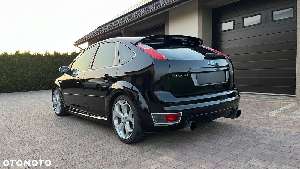 Ford Focus 2.5 ST - 1