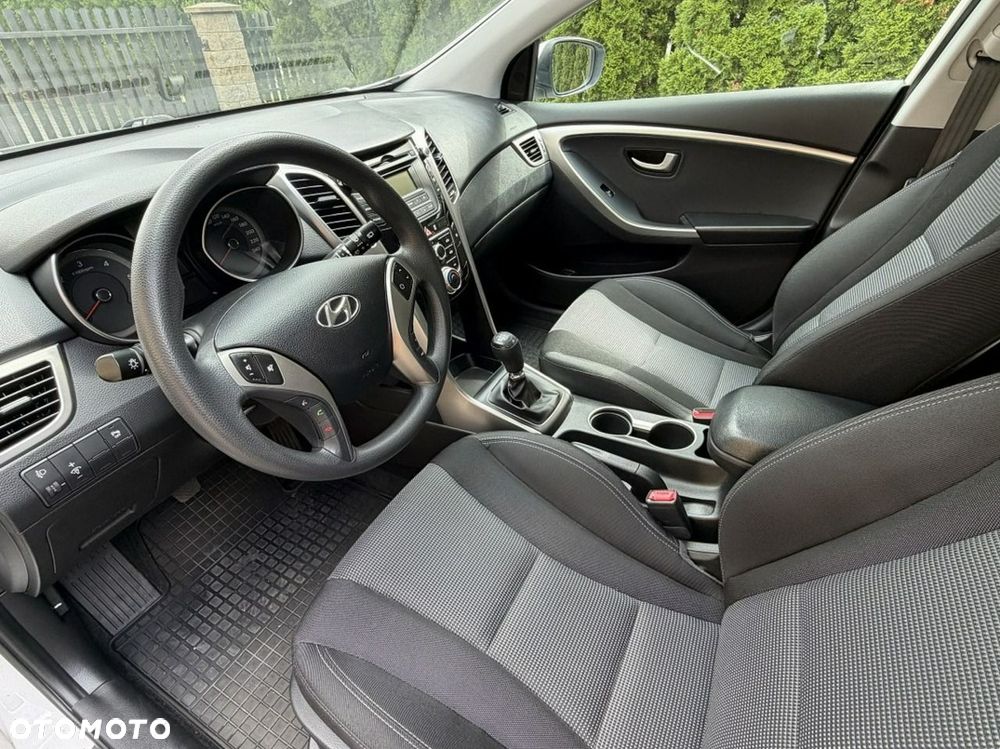 Hyundai i30 - 11