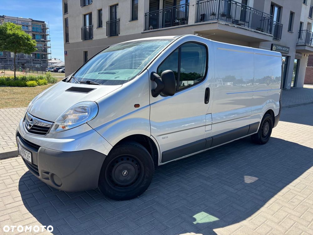 Opel Vivaro - 10