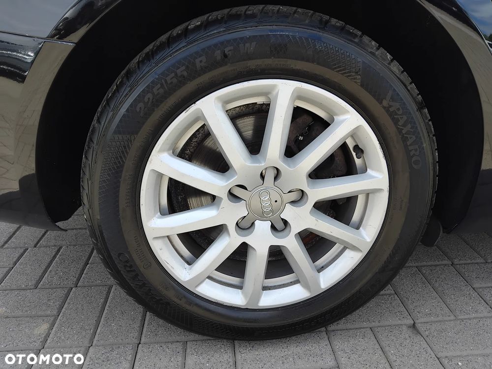 Audi A4 Avant 2.0 TDI DPF multitronic Ambiente - 23