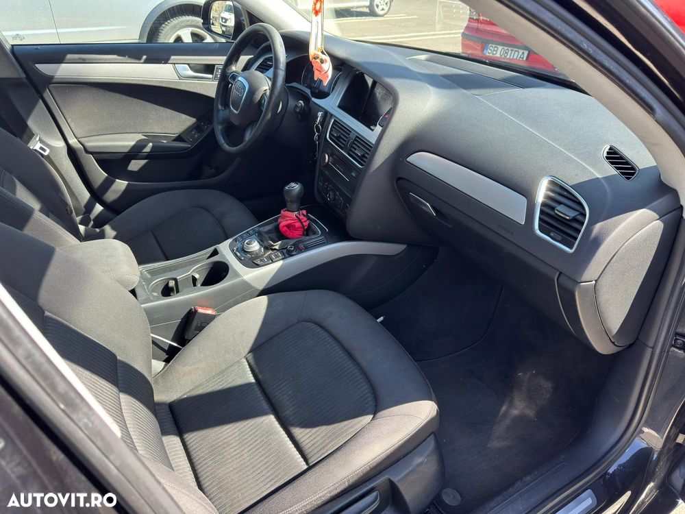 Audi A4 2.0 TDI DPF Ambiente - 9