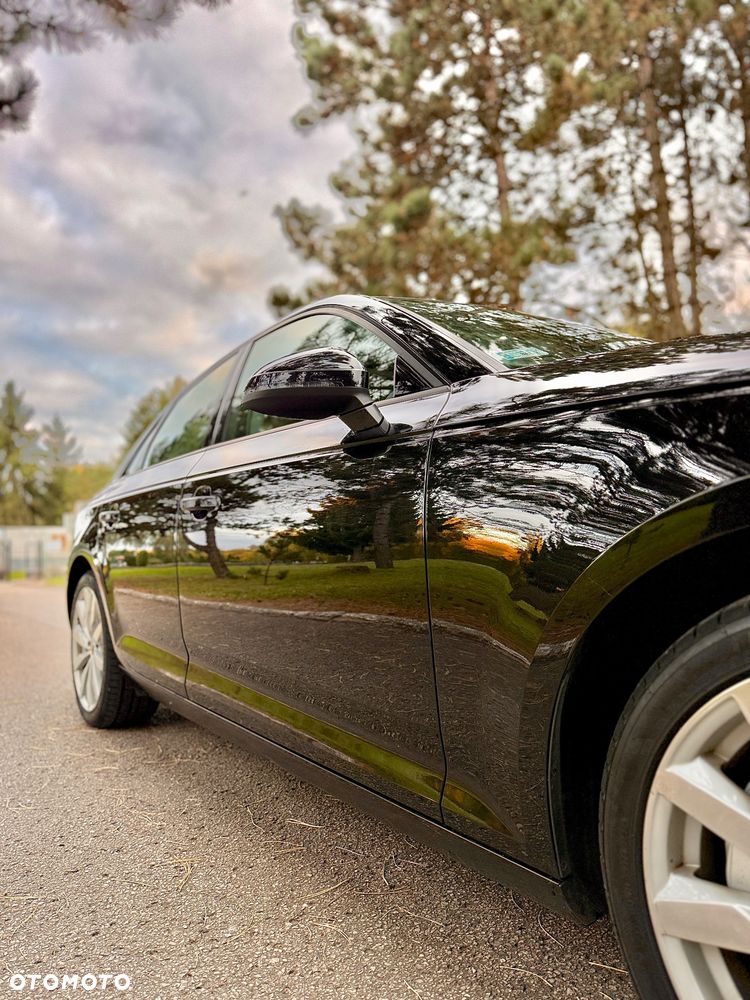 Audi A4 Limousine - 20
