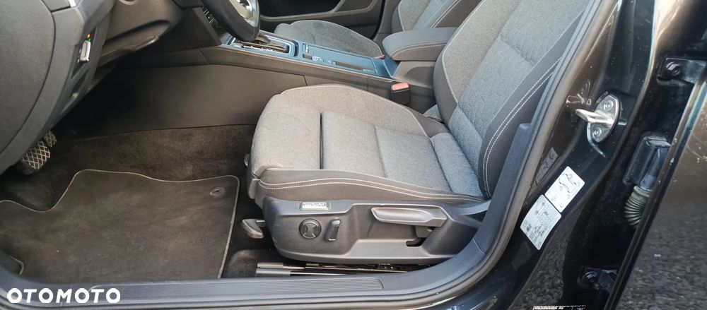 Volkswagen Passat 1.5 TSI ACT mHEV Trend DSG - 8