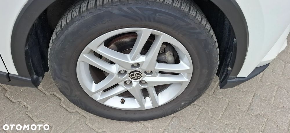 Toyota C-HR 2.0 Business-Edition - 15