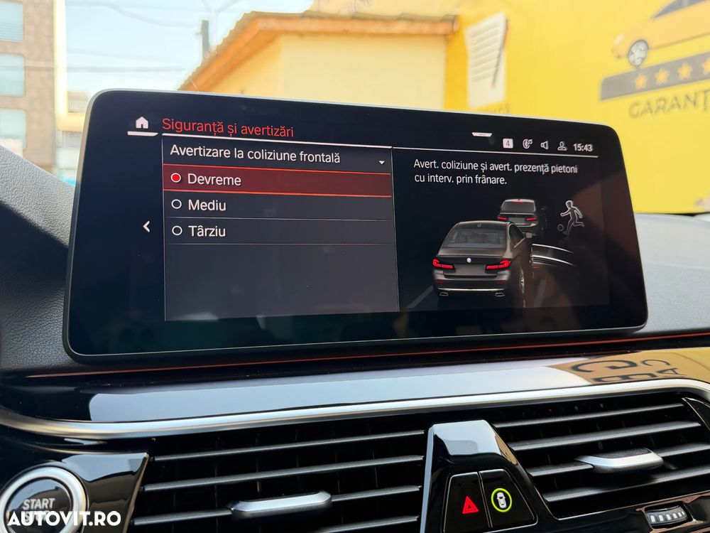 BMW Seria 5 530e Aut. Luxury Line - 23