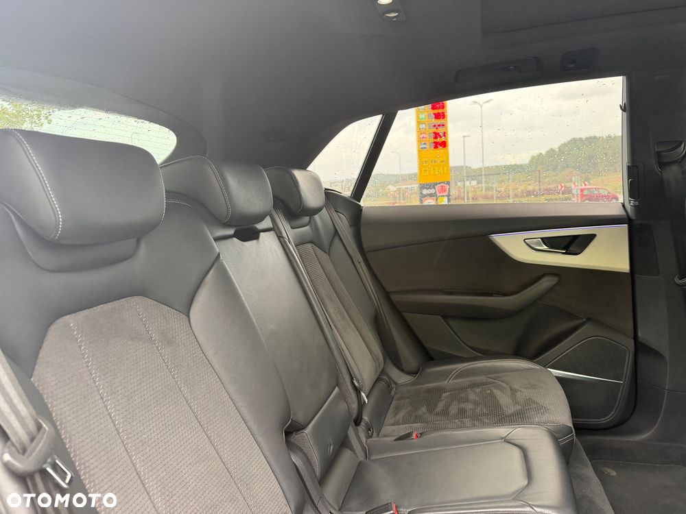 Audi Q8 - 19