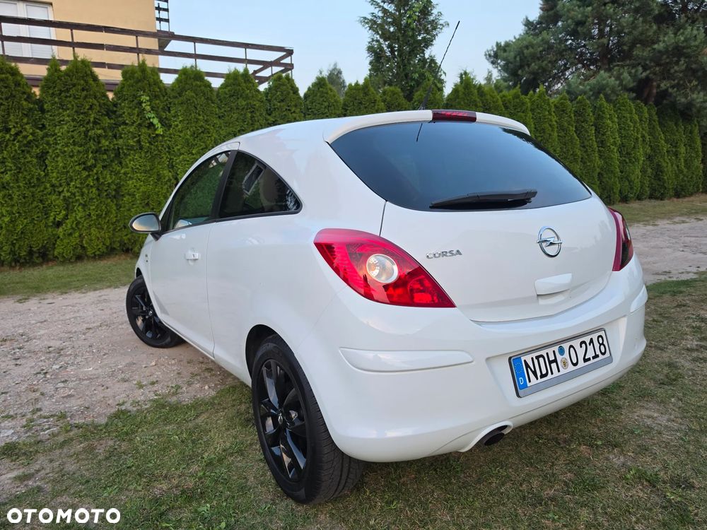 Opel Corsa 1.4 16V Graphite - 10