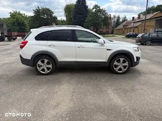 Chevrolet Captiva 2.2 d LTZ - 4