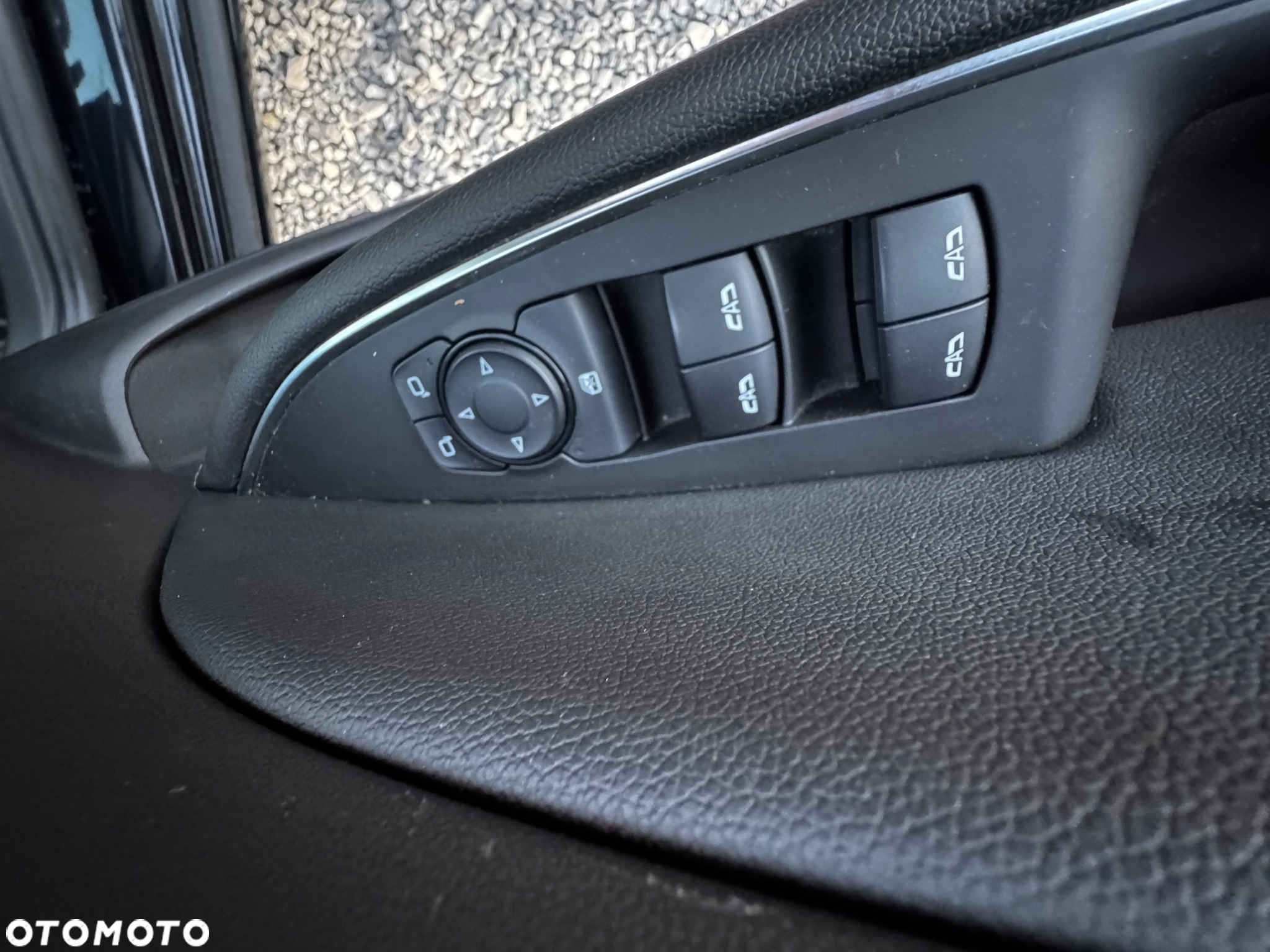 Opel Insignia 1.6 CDTI Exclusive S&S - 17