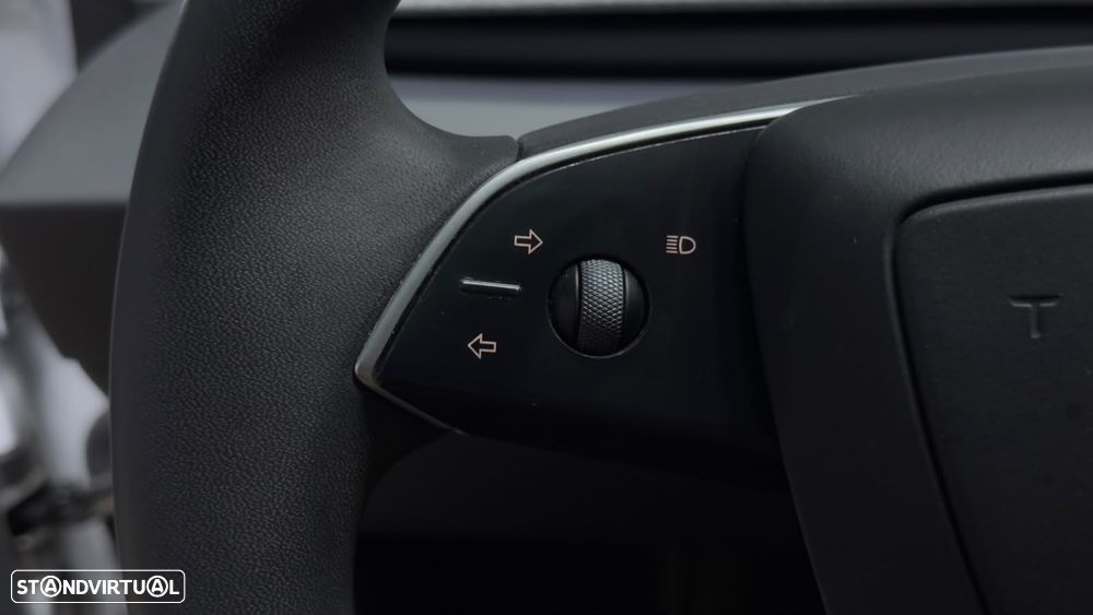 Tesla Model 3 Standard RWD - 21