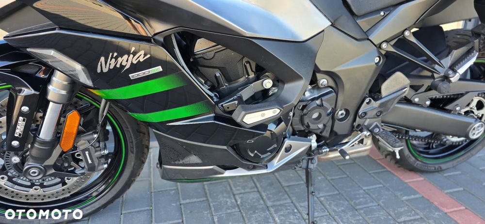 Kawasaki Ninja 1000 SX - 31