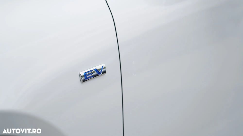 Mazda MX-30 - 6