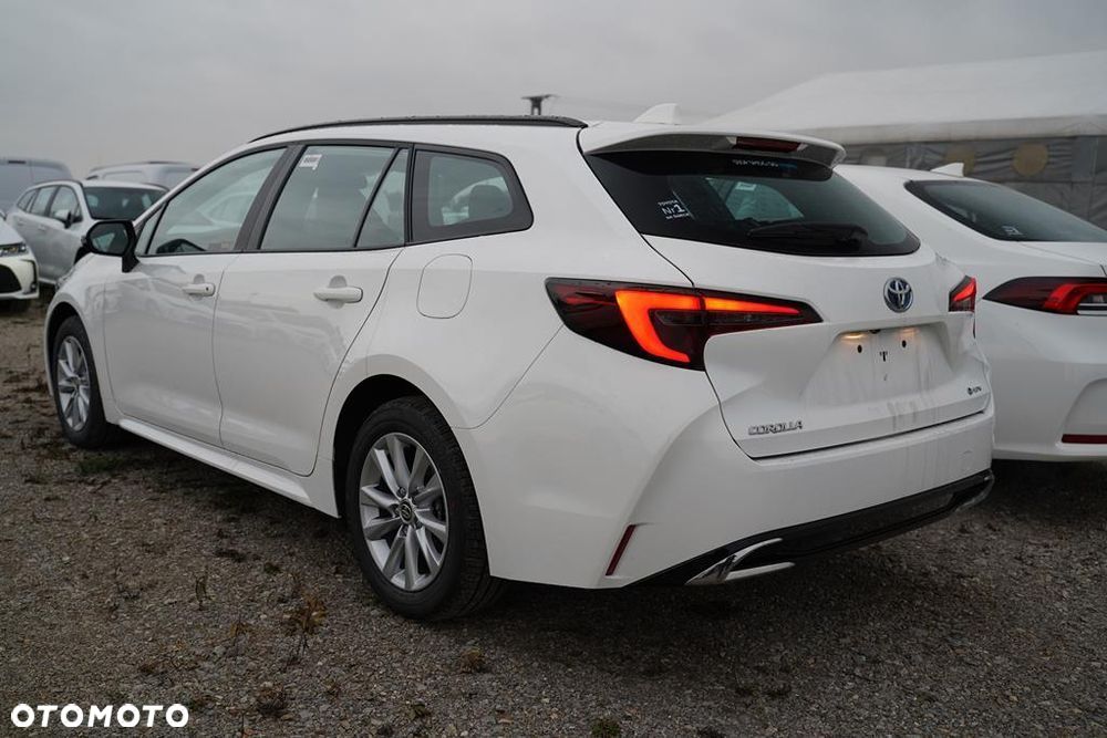Toyota Corolla 1.8 Hybrid Comfort - 5
