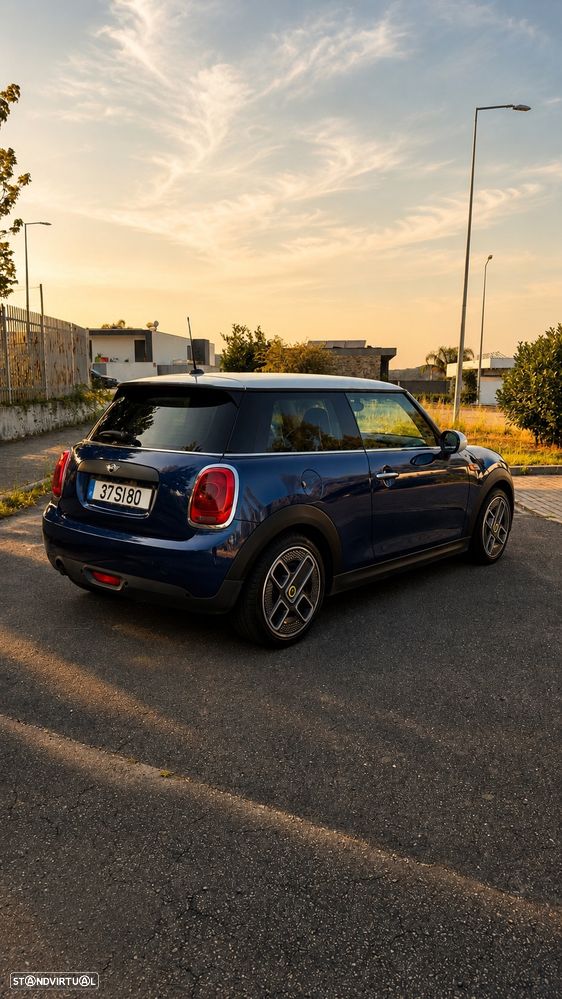 MINI 3 Portas One D - 3