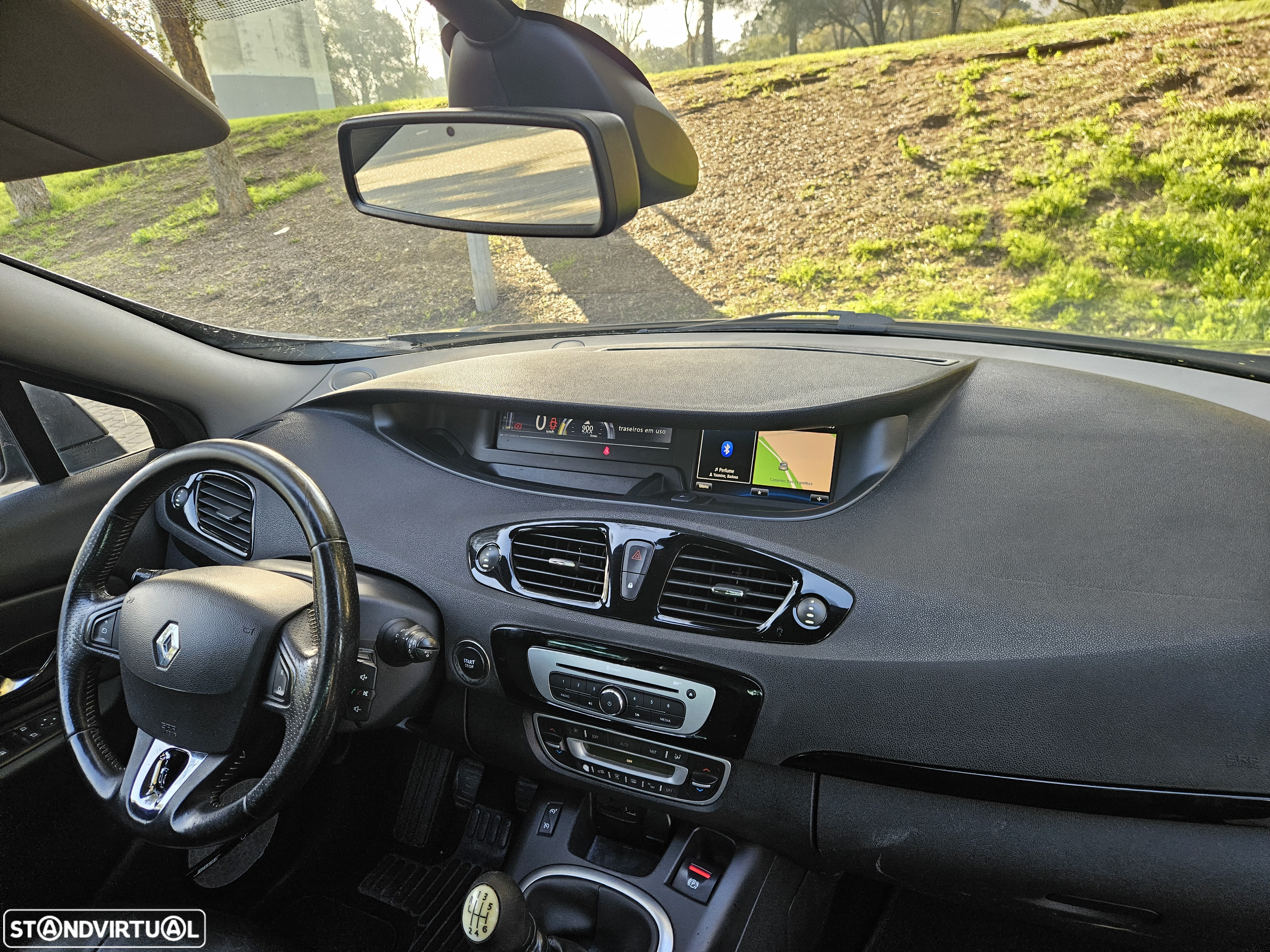 Renault Grand Scénic 1.6 dCi Bose Edition SS - 12
