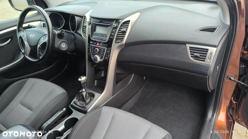 Hyundai i30 1.6 Premium - 30