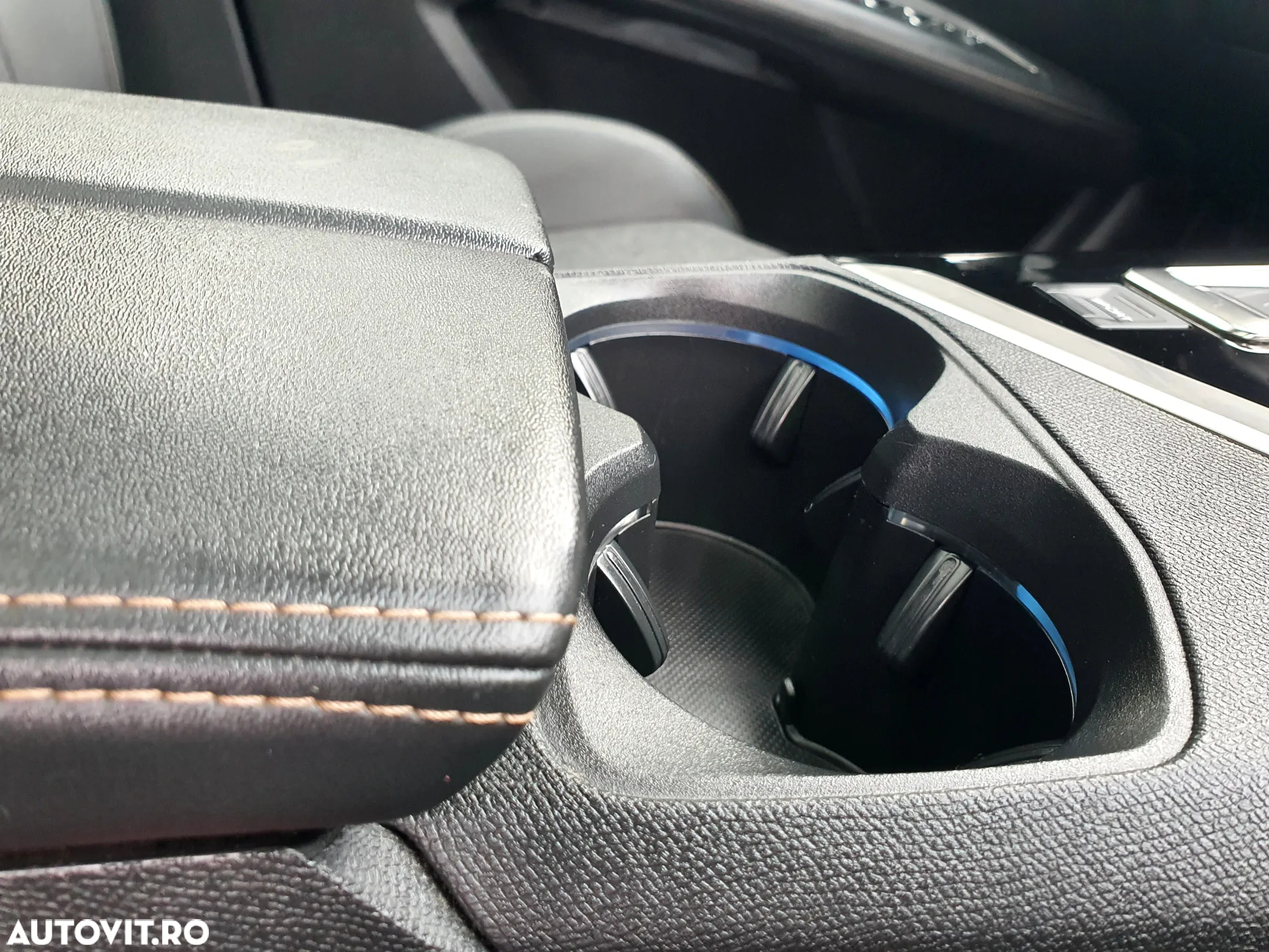 Peugeot 3008 PureTech 130 Stop & Start GPF EAT8 GT - 26