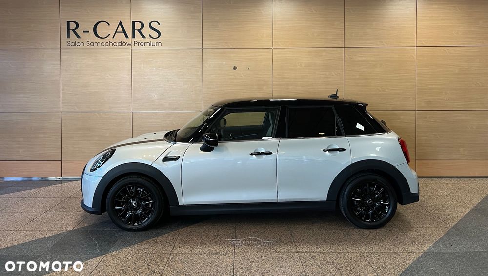 MINI Cooper Standard - 4