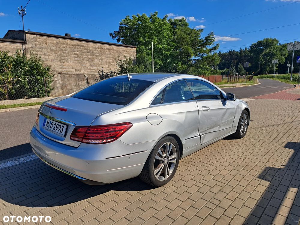 Mercedes-Benz Klasa E 200 7G-TRONIC - 4