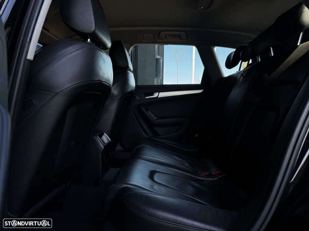 Audi A4 Avant 2.0 TDI Business Line S-line - 28