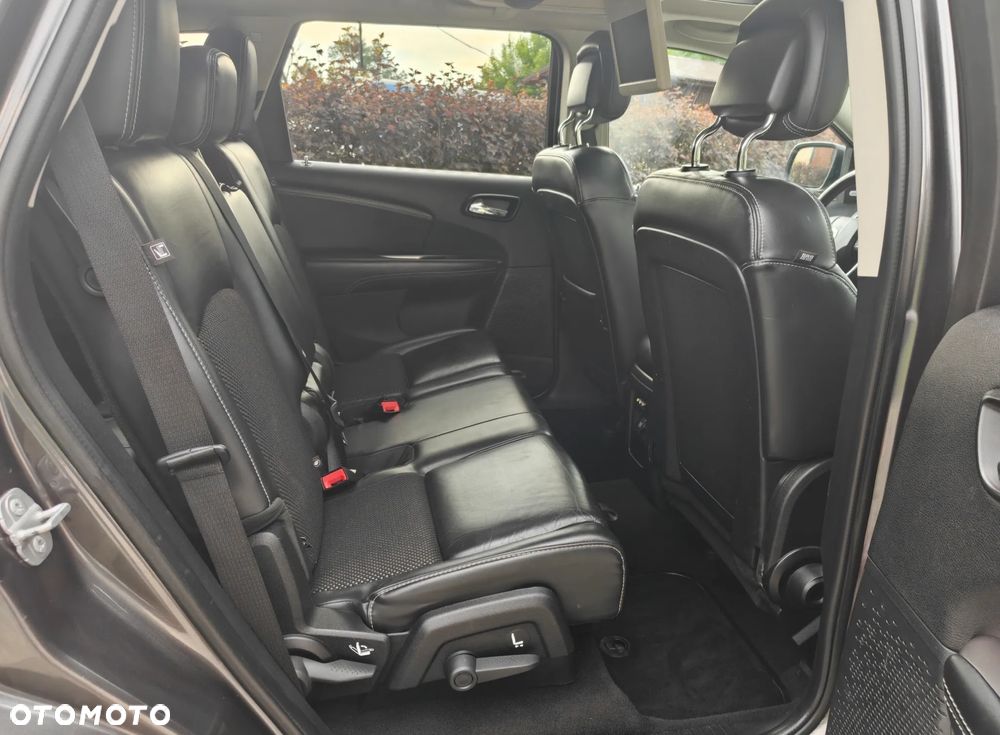 Fiat Freemont 2.0 Multijet 16V DPF Automatik Allrad Black Code - 15