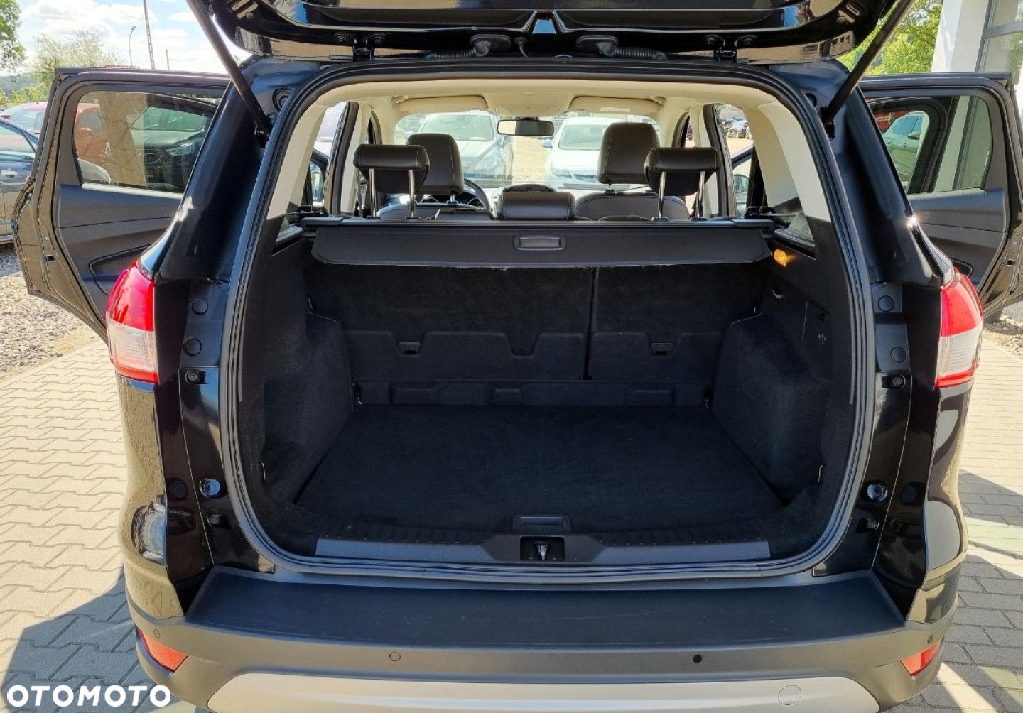 Ford Kuga - 28