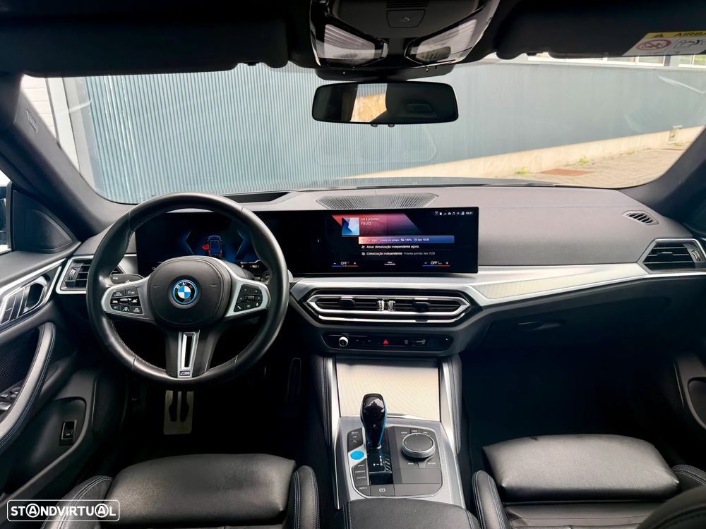 BMW i4 M50 Gran Coupe - 10