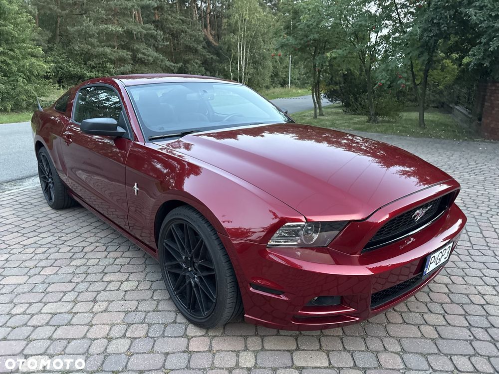 Ford Mustang - 2