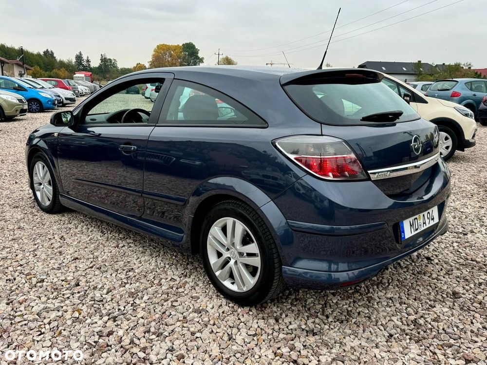 Opel Astra - 18