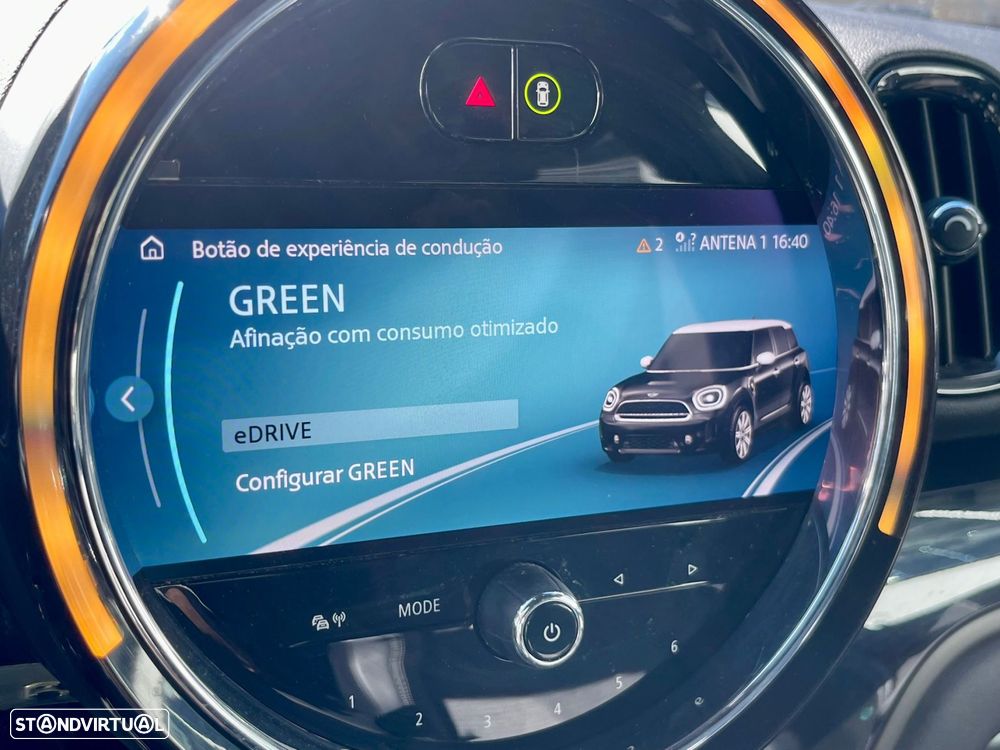 MINI Countryman Cooper SE ALL4 Auto - 23