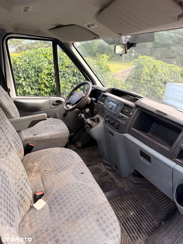 Ford Transit - 3