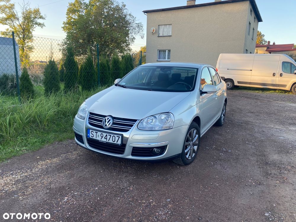 Volkswagen Jetta 1.4 TSI Trendline - 3