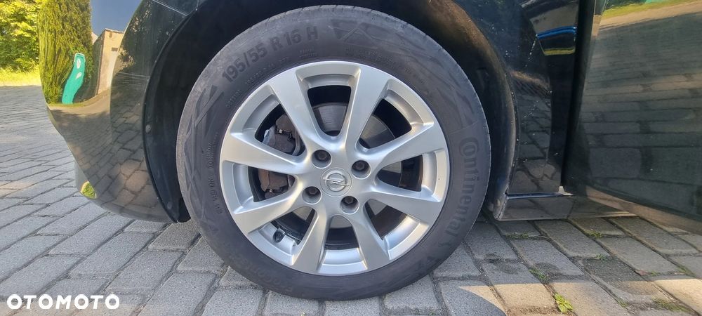 Opel Corsa 1.5 D Elegance S&S - 34