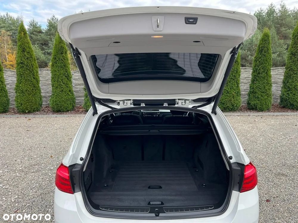 BMW Seria 3 318d - 7