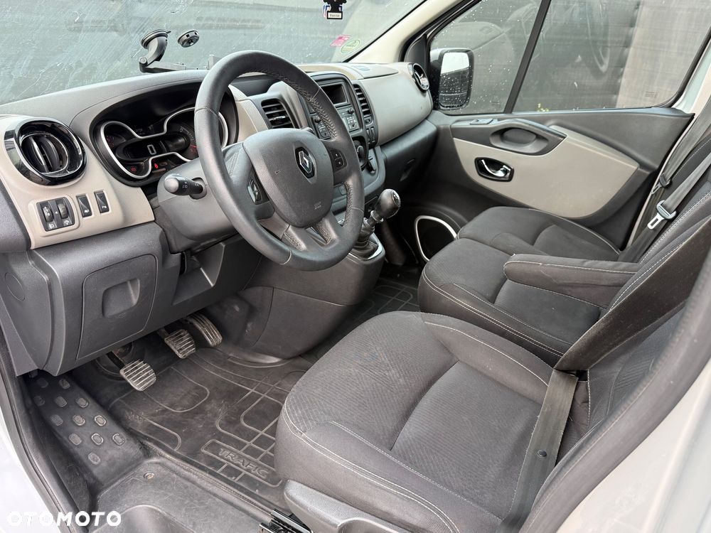Renault Trafic Grand Passenger 3,0t Pack Clim - 8