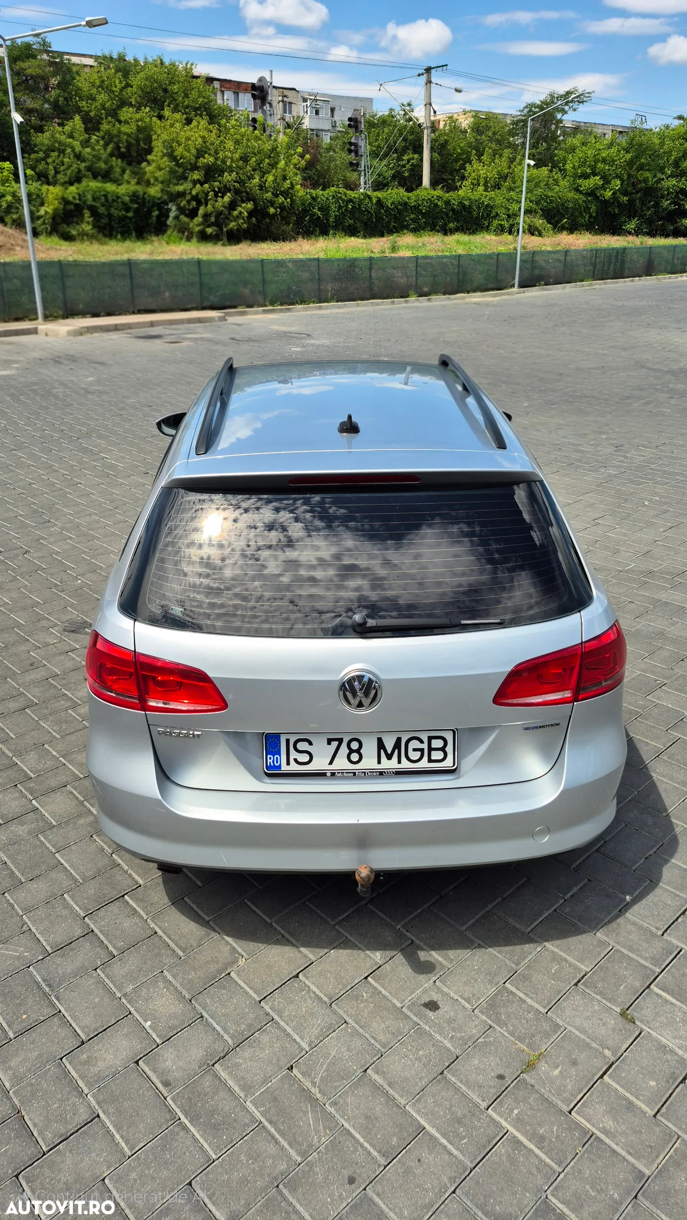 Volkswagen Passat Variant 1.6 TDI BlueMotion Technology Comfortline - 9