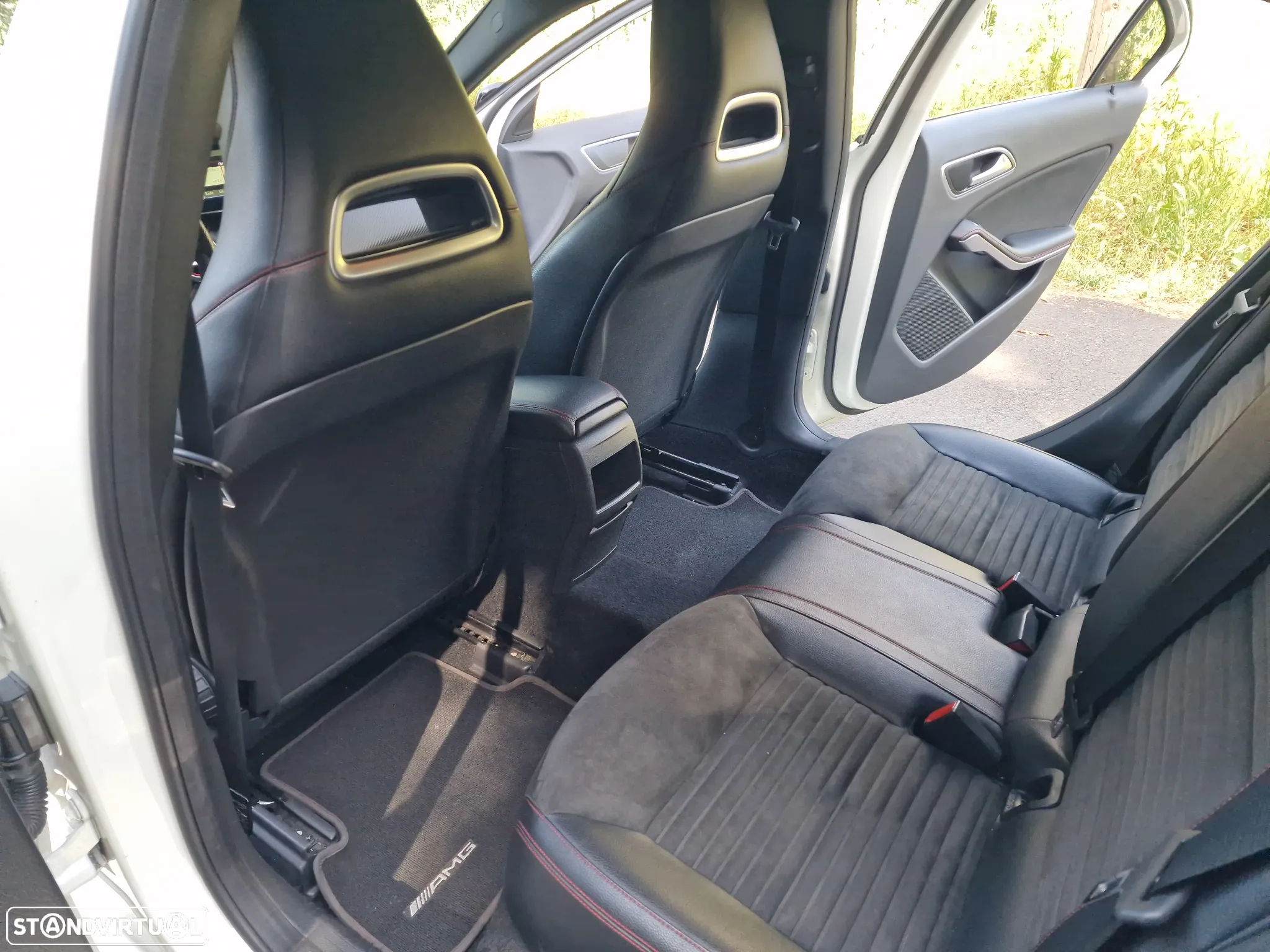Mercedes-Benz A 180 CDi BE AMG Line - 46