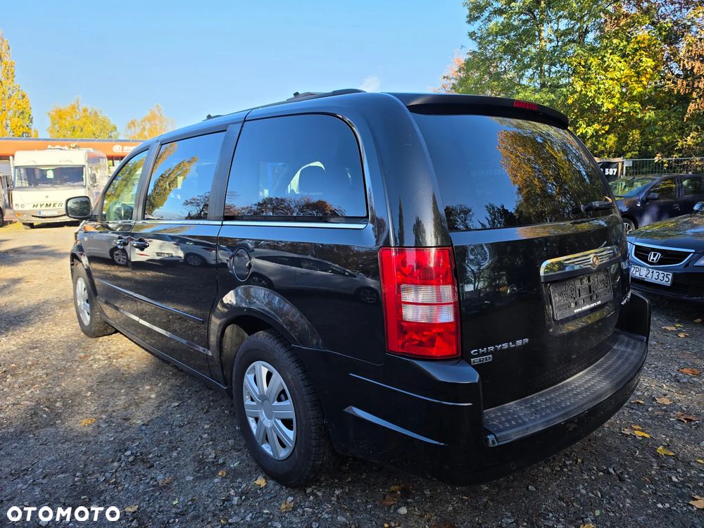 Chrysler Grand Voyager 2.8 CRD Touring - 9
