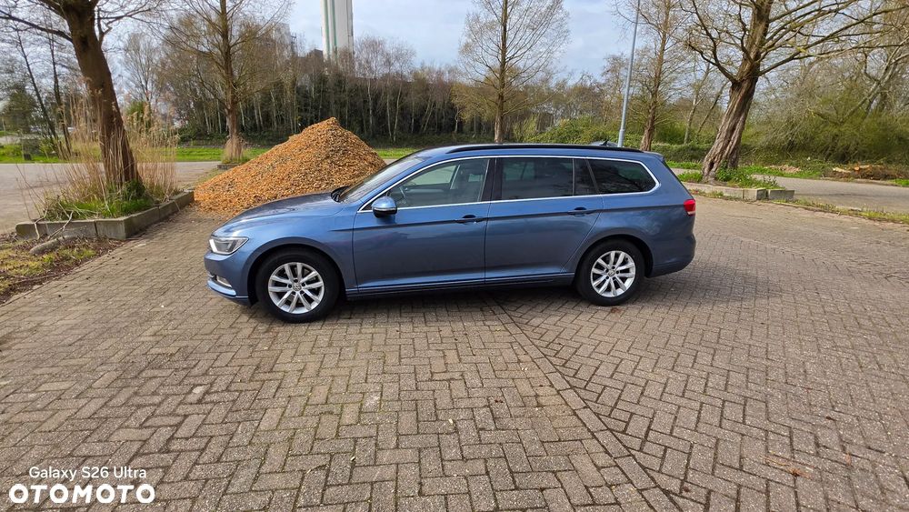 Volkswagen Passat - 7