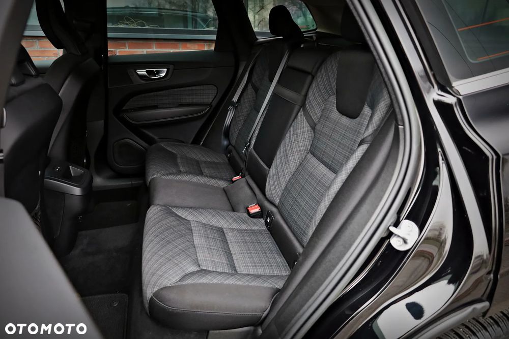 Volvo XC 60 B4 B Core - 27