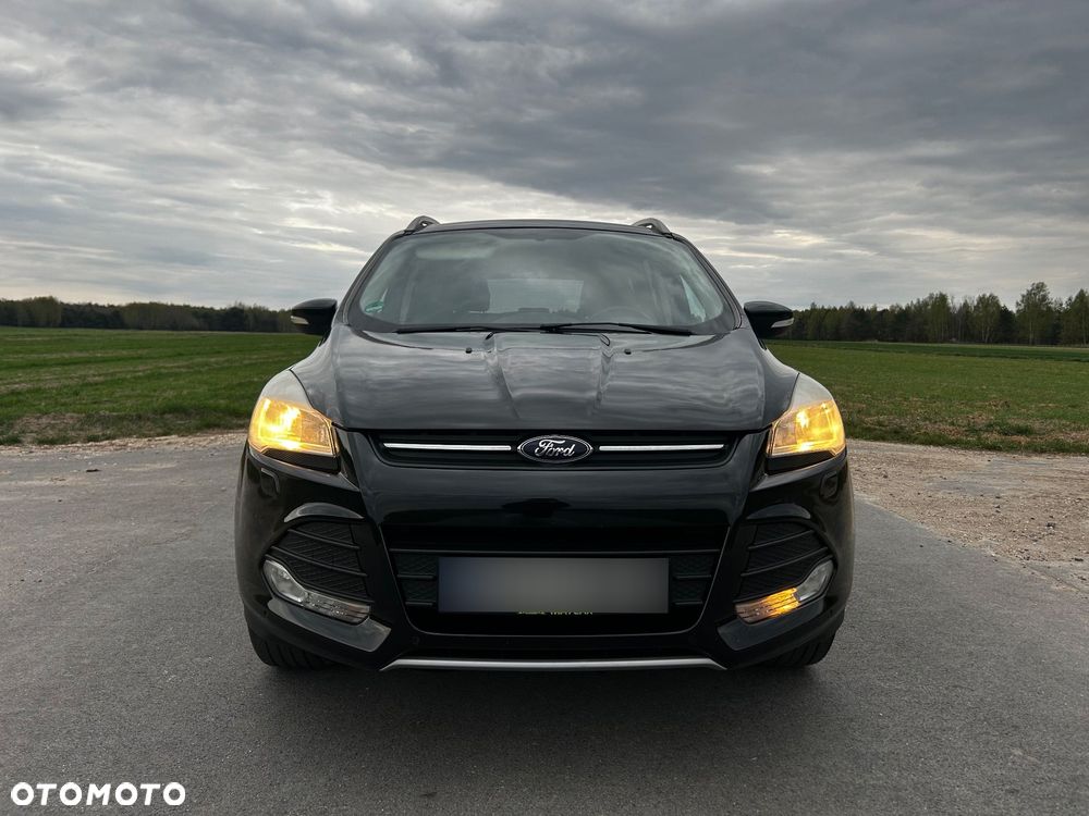 Ford Kuga 1.6 EcoBoost 2x4 Individual - 3