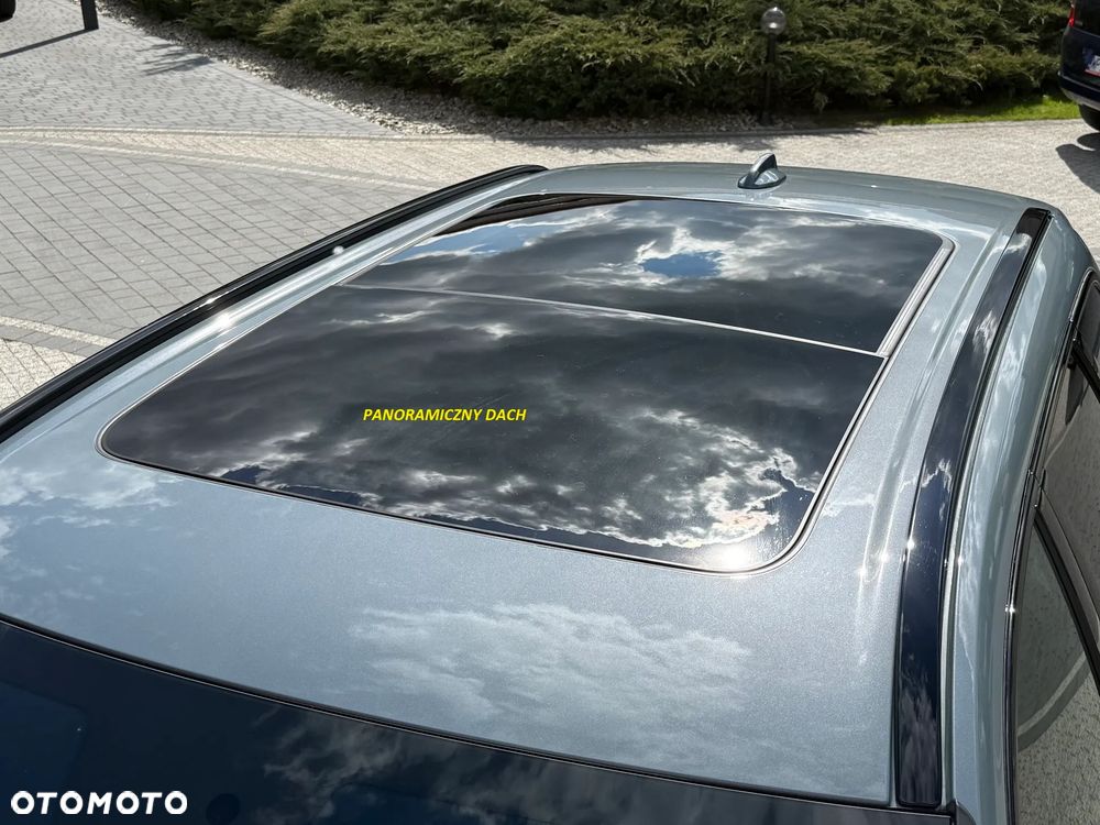 Volvo XC 60 B4 D Plus Dark - 33