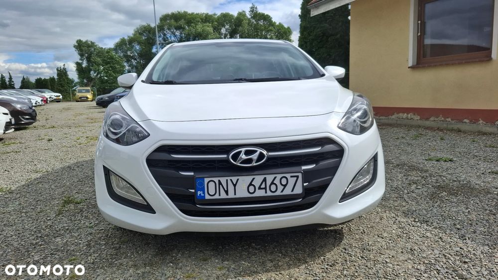 Hyundai i30 blue 1.4 YES Silver - 18